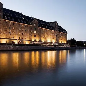 5* Hotell Admiral